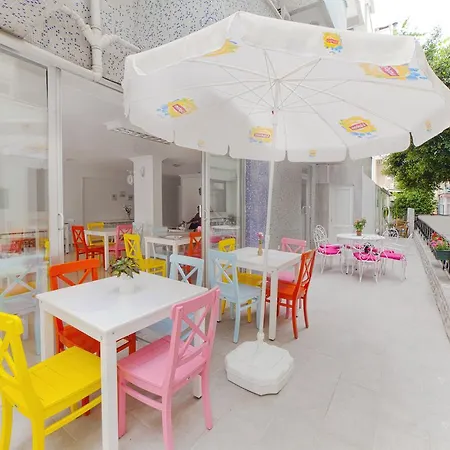 Tuna Hotel Akçay